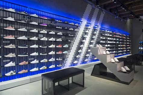 Adidas Amsterdam winkel